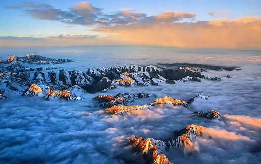 贡嘎山景区