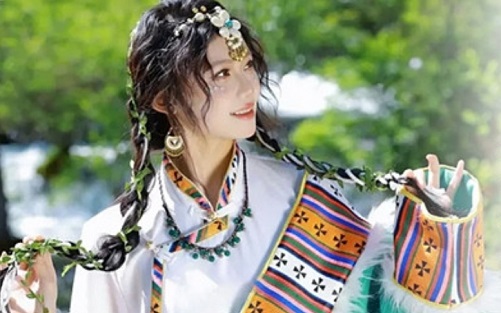 稻城亚丁天气30天